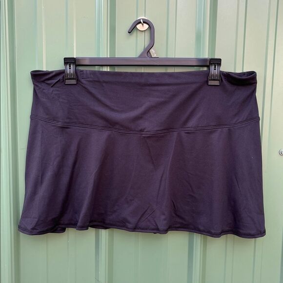 Women’s Ultra Soft & Stretchy Active Maternity Skort 2-Pack Size XL - Picture 4 of 10